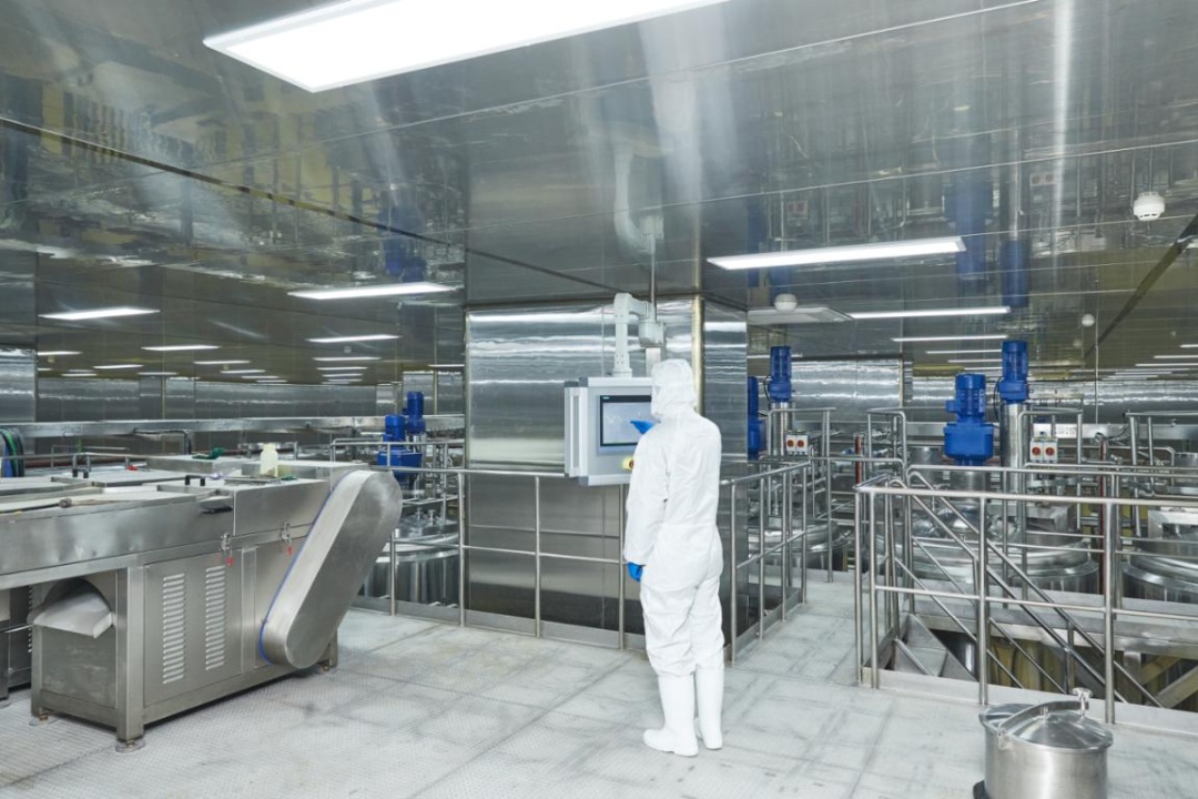 构筑“果园-工厂-市场”黄金链 松江饮品企业借力智能工厂与网络技术实现产业升级